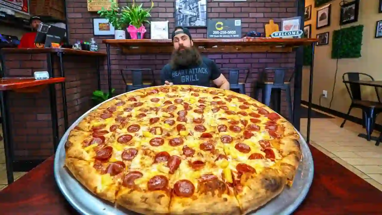 THIS PIZZA CHALLENGE IN FLORIDA HAS ONLY BEEN BEATEN ONCE! | BeardMeatsFood